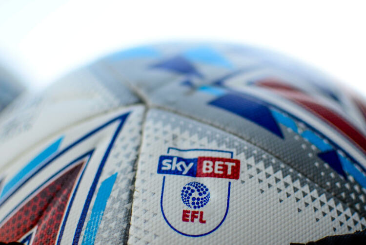 Official SkyBet Championship match ball