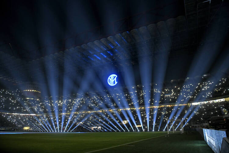 Inter Milan fans in the Champions League at the San Siro.