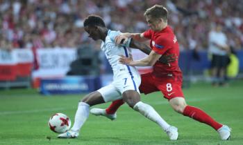 Demarai Gray playing for England Under 21